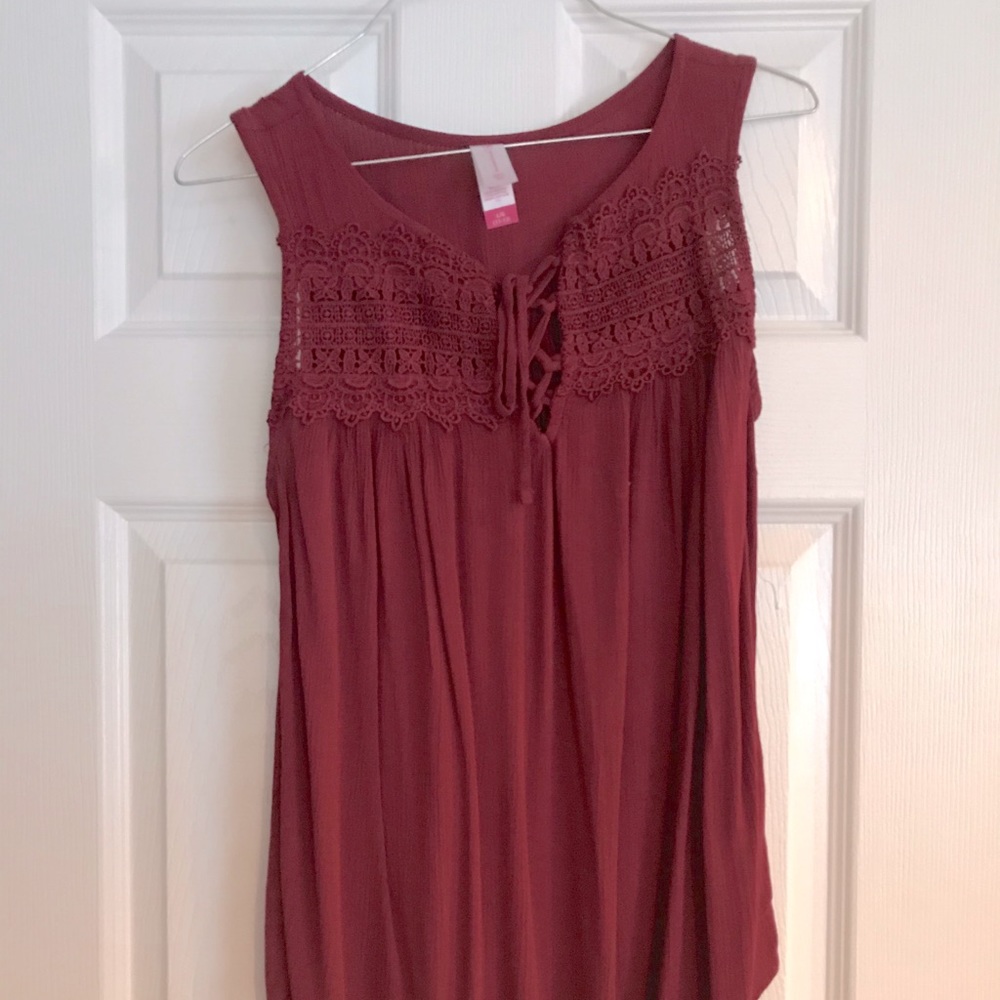 Lace front tank